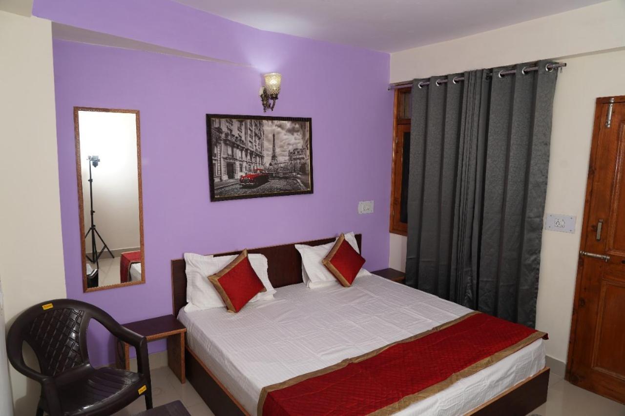 Shimla Pines Homestay מראה חיצוני תמונה