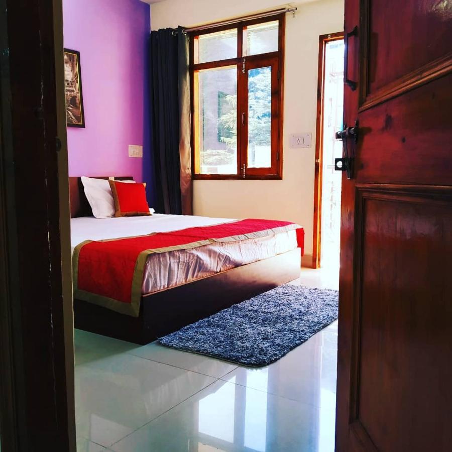 Shimla Pines Homestay מראה חיצוני תמונה