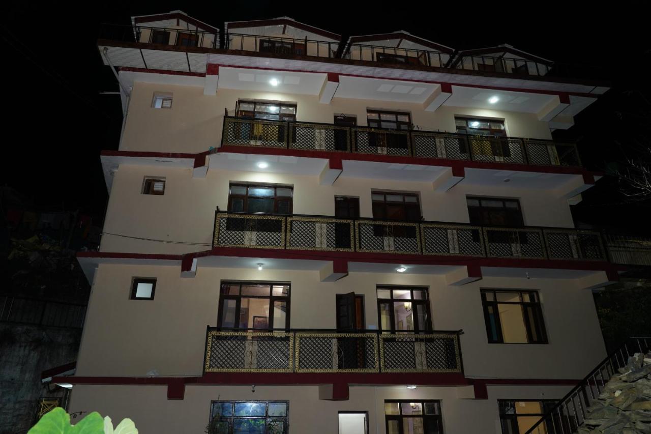 Shimla Pines Homestay מראה חיצוני תמונה